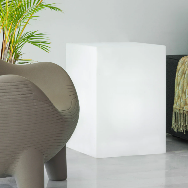 Cubo led CUBY RGB + 6000 kelvin solar y batería 40x40cm - Imagen 6